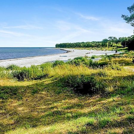 Holiday Home Anemette Neksø エクステリア 写真