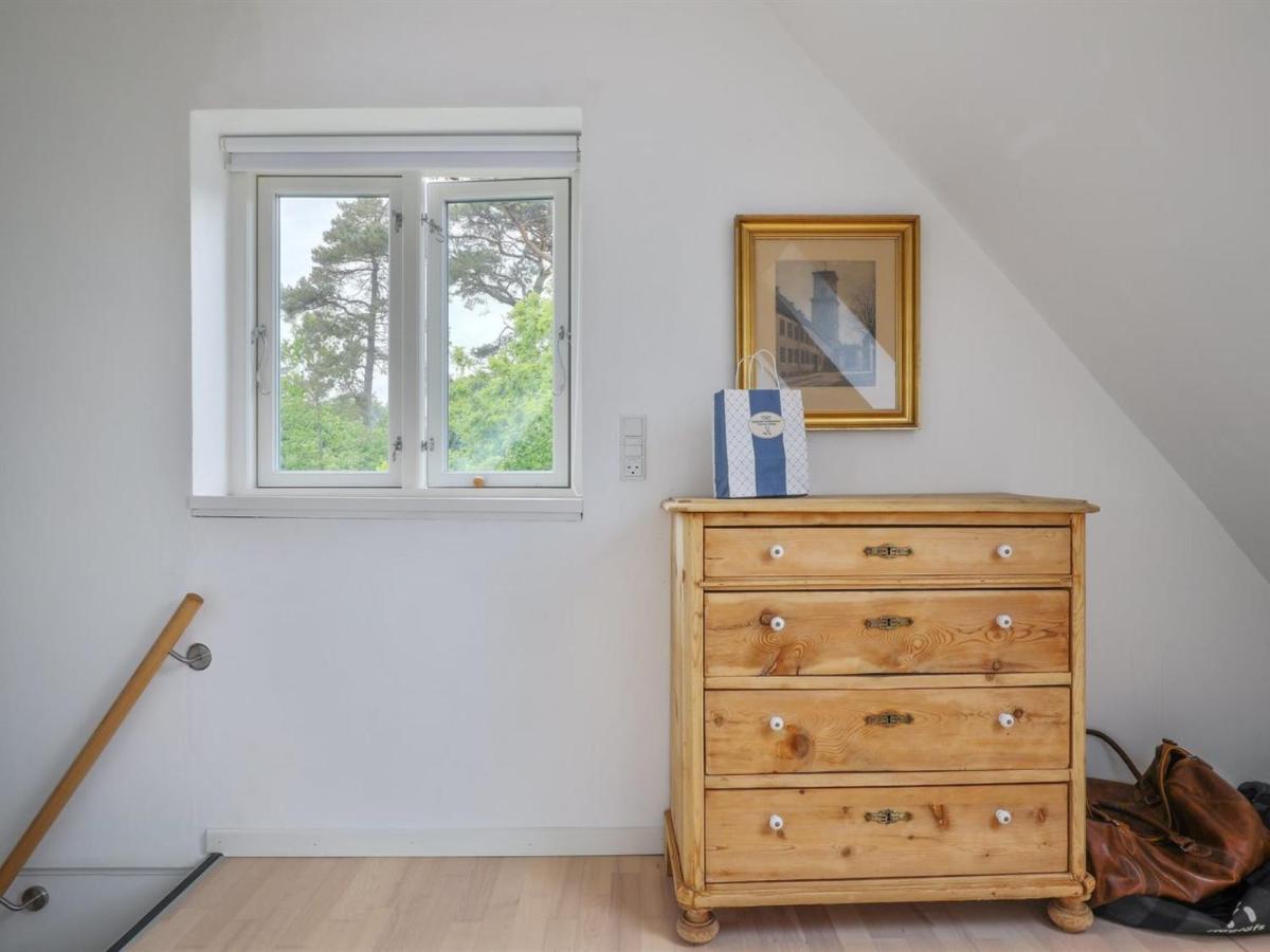 Holiday Home Anemette Neksø エクステリア 写真